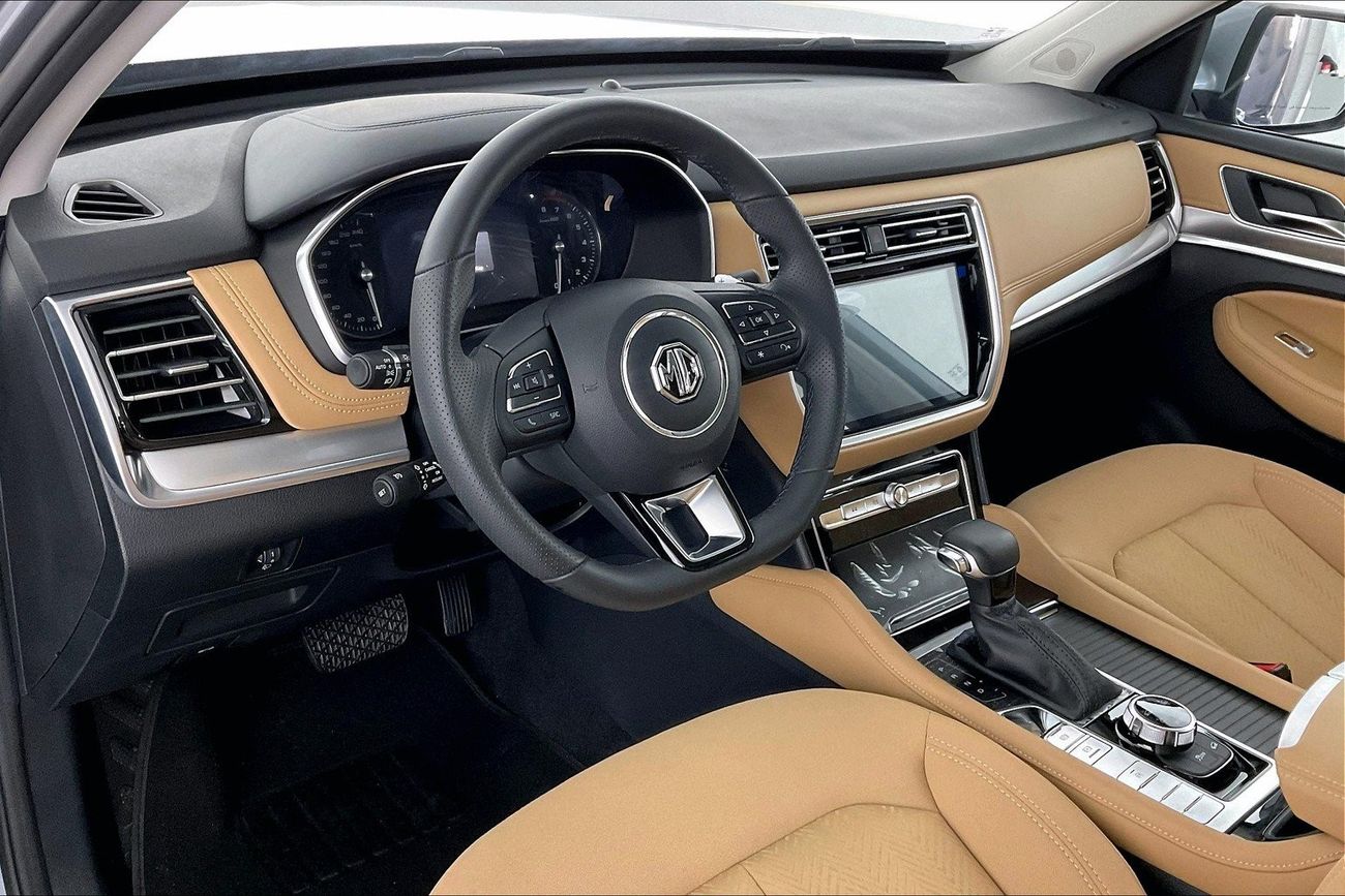 أم جي RX8 Comfort | ضمان مجاني لمدة عام | 0 دفعة أولى