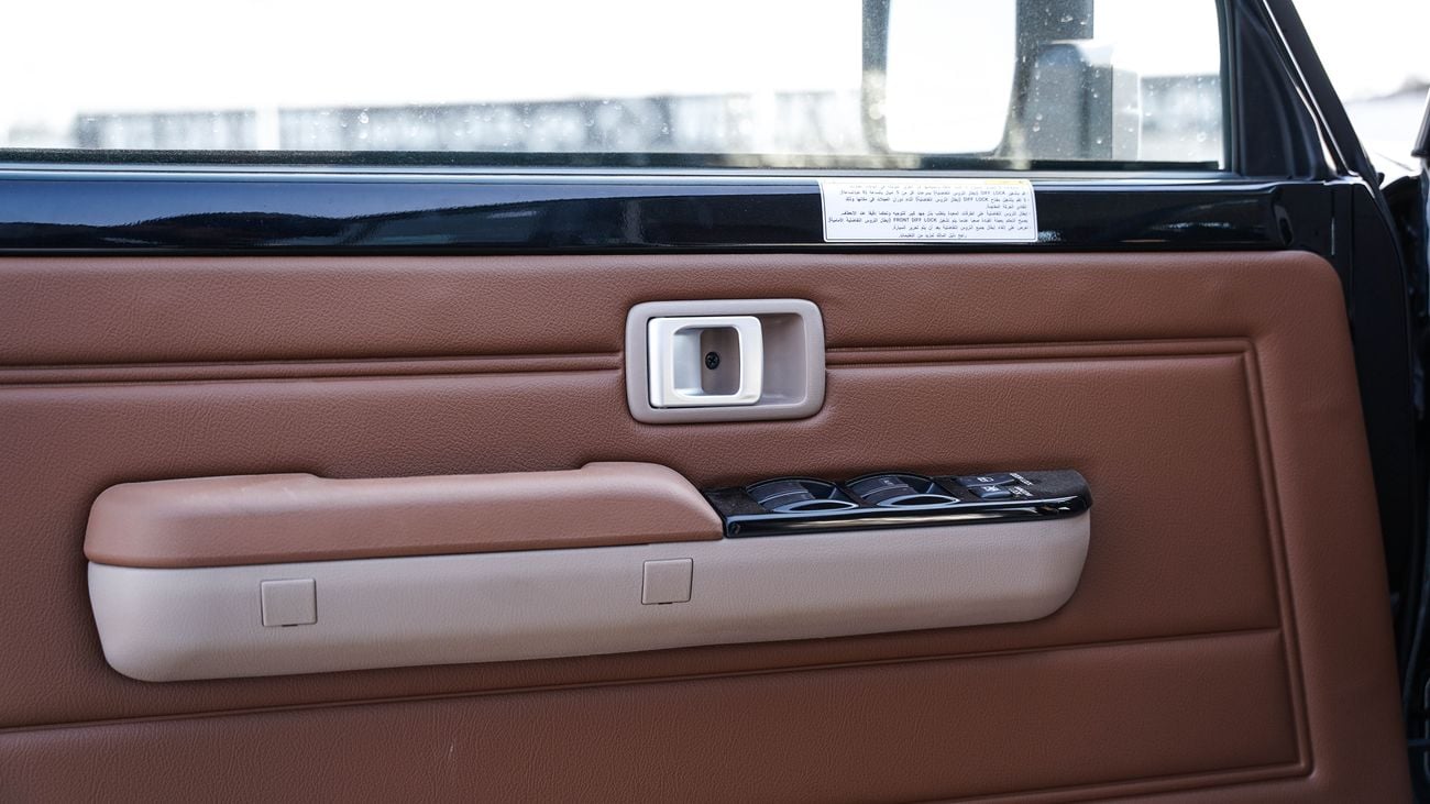 Toyota Land Cruiser 70
