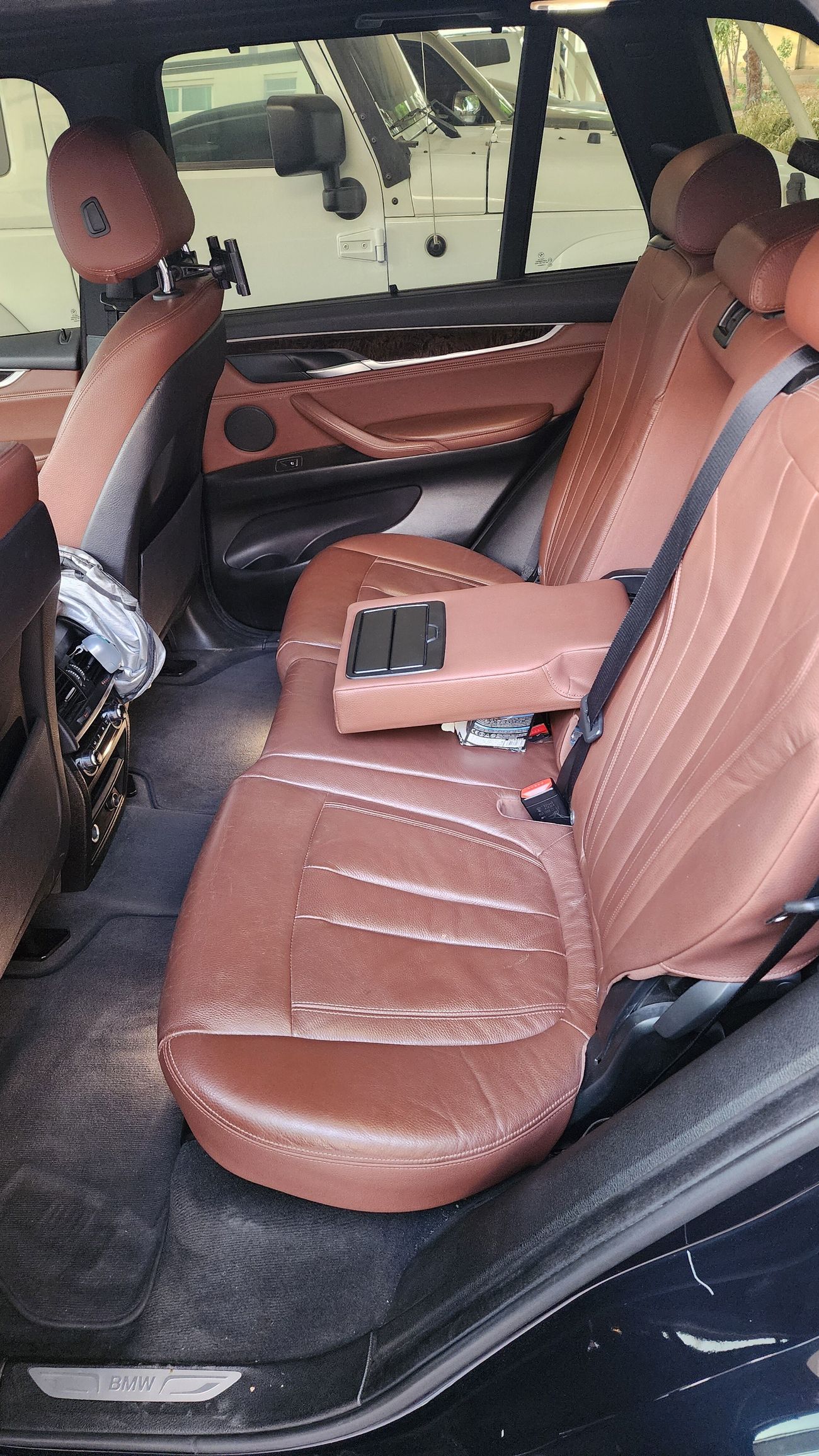 بي أم دبليو X5 35i Executive 3.0L (7 Seater)