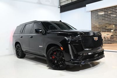 Cadillac Escalade V SERIES 2023 Cadillac Escalade V, Full Service History, 1 Year Warranty, Excellent Condition, GCC