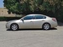 Nissan Altima Nissan Altima 2009 Gcc V4 full automatic Frist owner