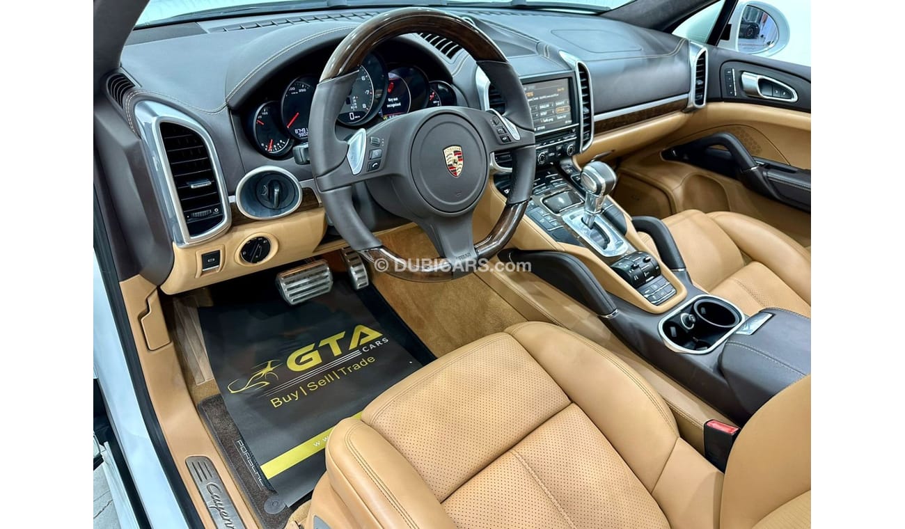 Porsche Cayenne 2013 Porsche Cayenne GTS, Service History, Low Kms, GCC