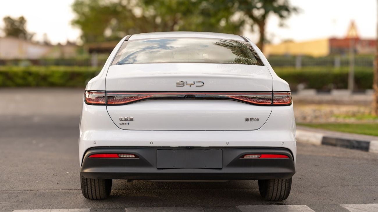 BYD Seal 05 DM-i 2025 | BYD SEAL 05 DMI SMART DRIVE 55KM LUXURY [ EXPORT ONLY ]