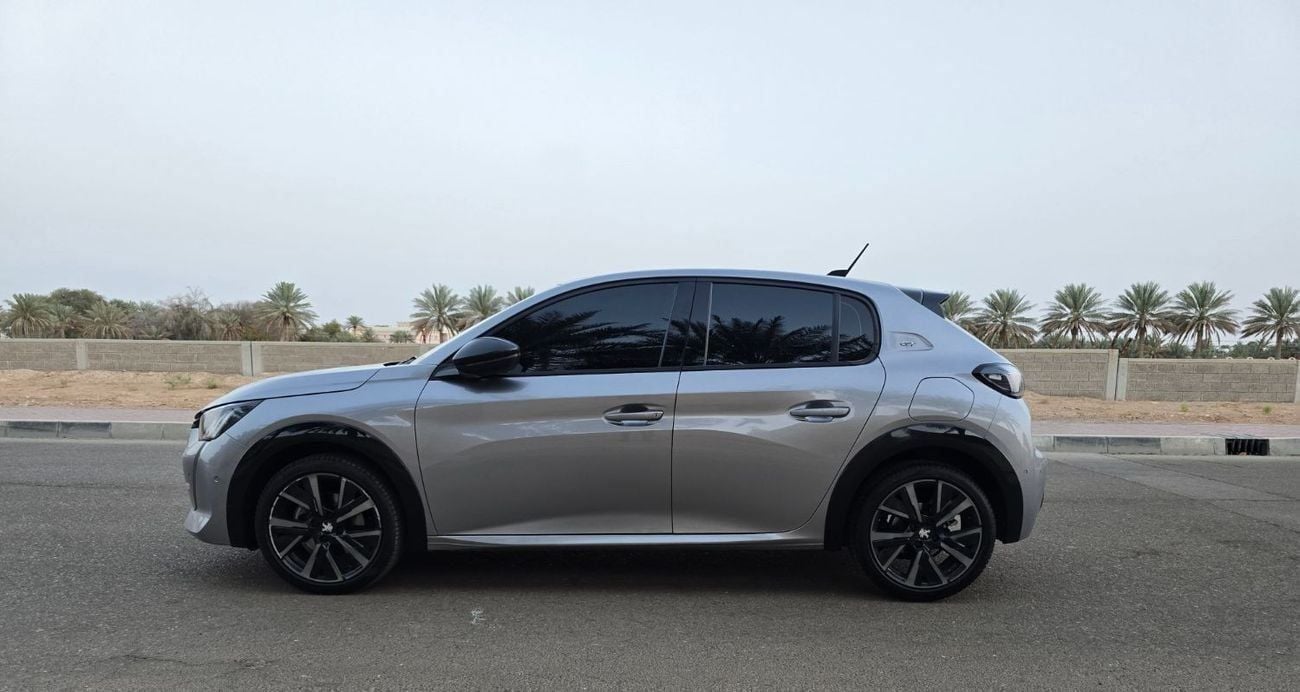 Peugeot 208 GT
