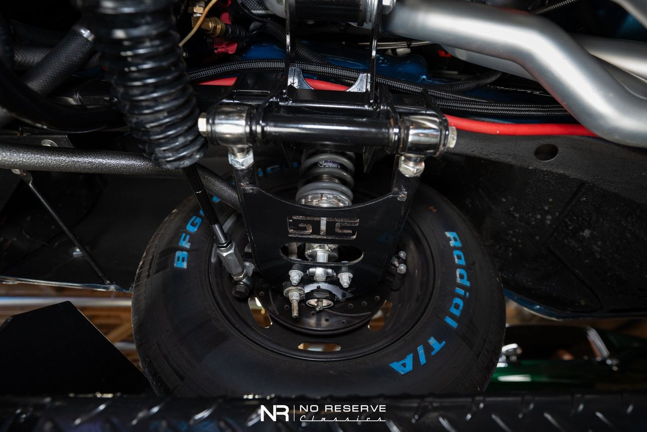 Plymouth Road Runner 426 Hemi Hellephant powered 1 of 1 Pro Touring Restomod