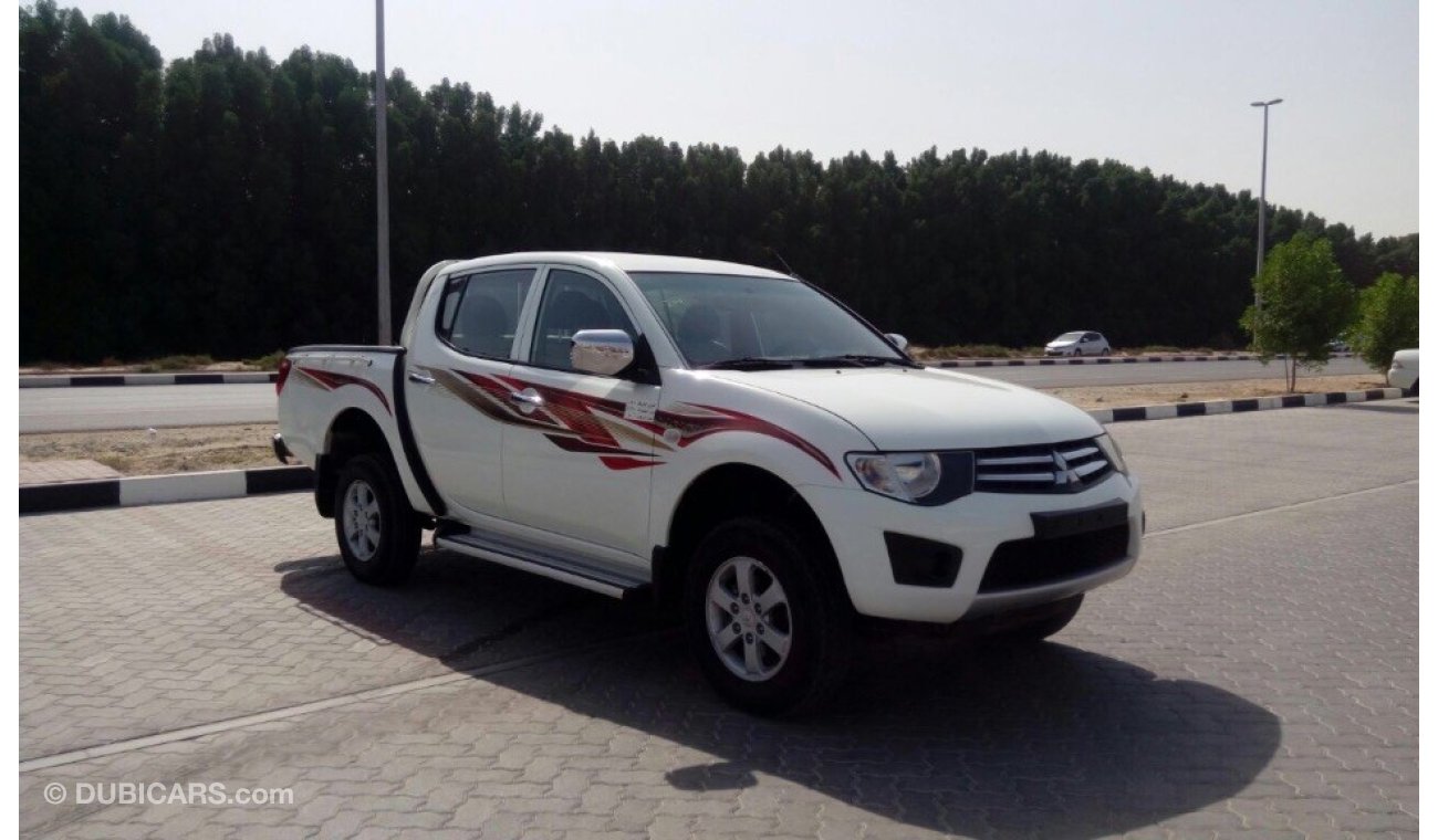 Mitsubishi L200 2015 4X4 ref#200