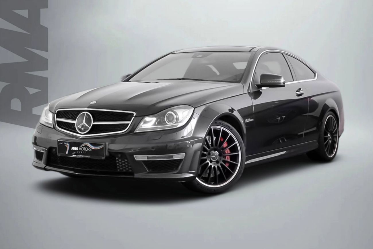 مرسيدس بنز C 63 AMG Std 6.2L 2013 Mercedes Benz C63 – P31 Performance Package / Original Paint