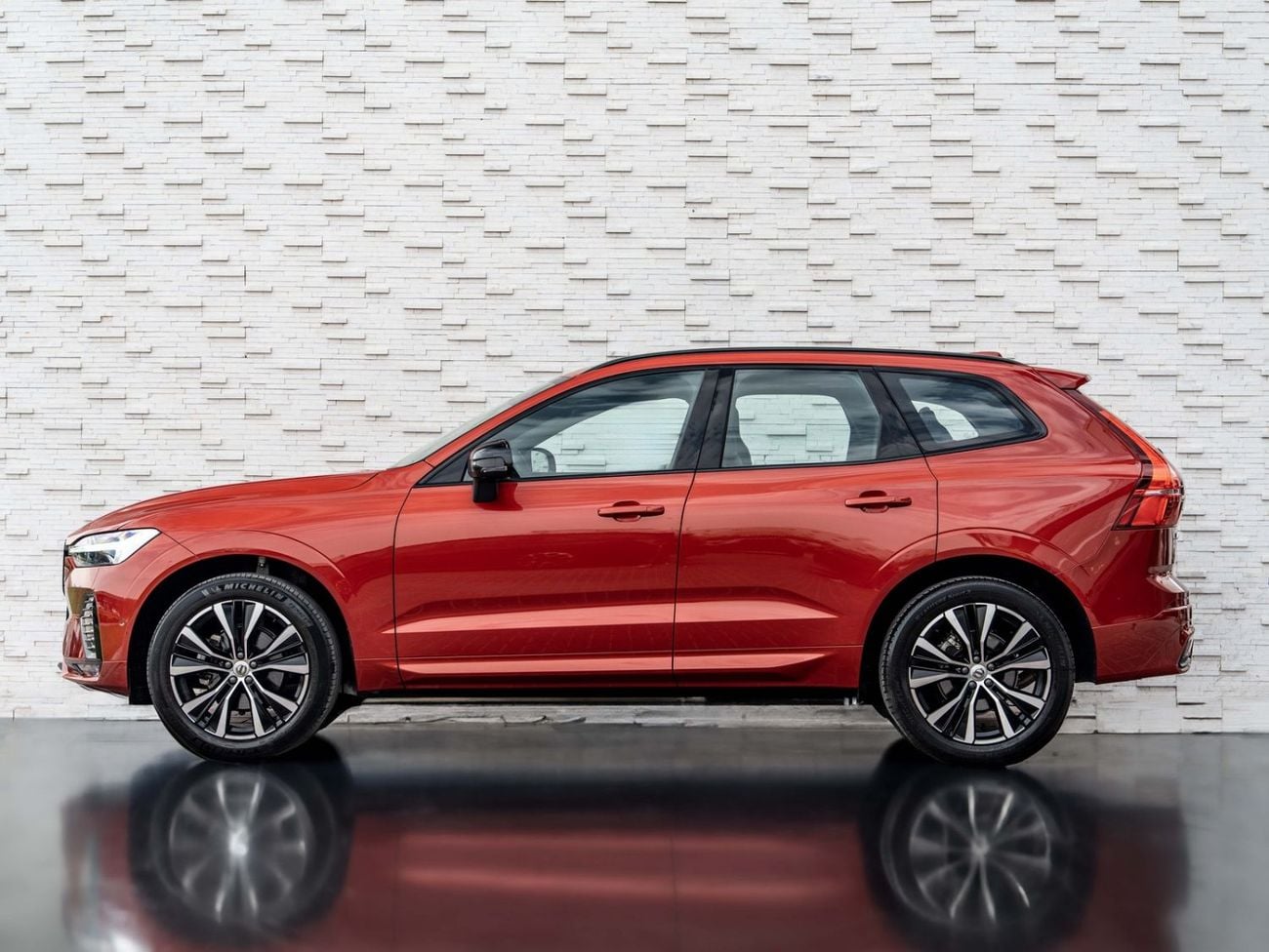 فولفو XC 60 ULTIMATE DARK Volvo XC60 2024