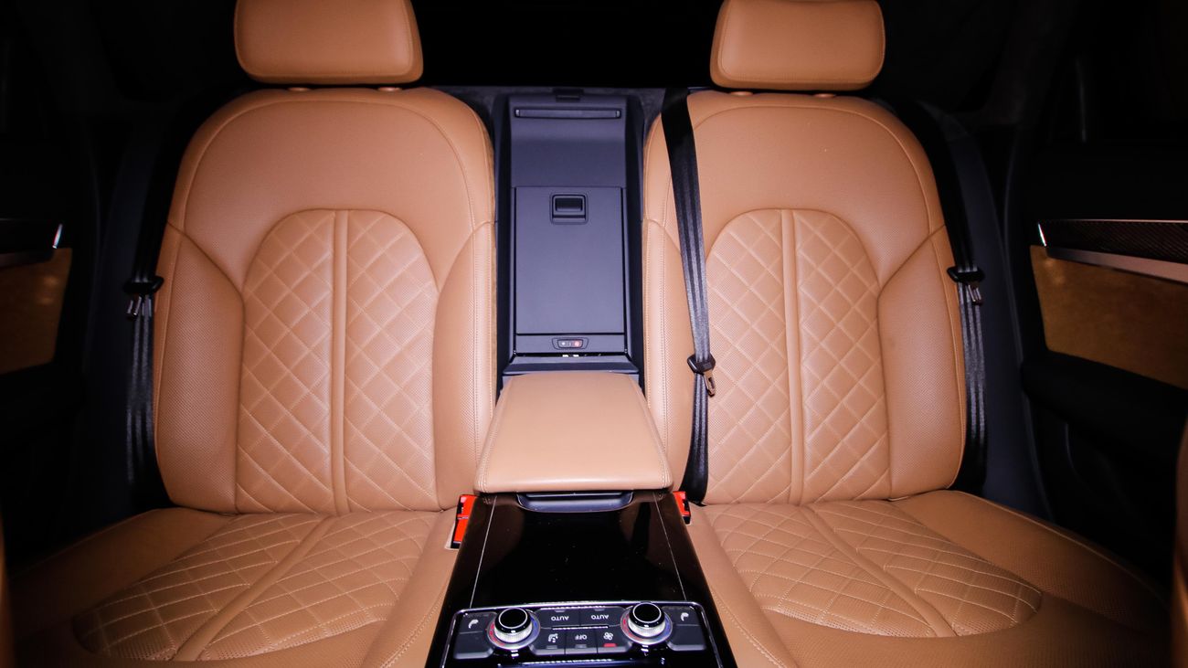 Audi S8 Plus - Under Warranty & Service Contract