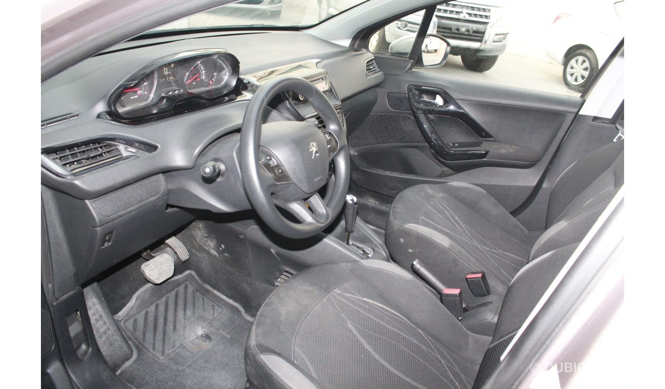 Peugeot 208 1.6L 2015 MODEL HATCHBACK