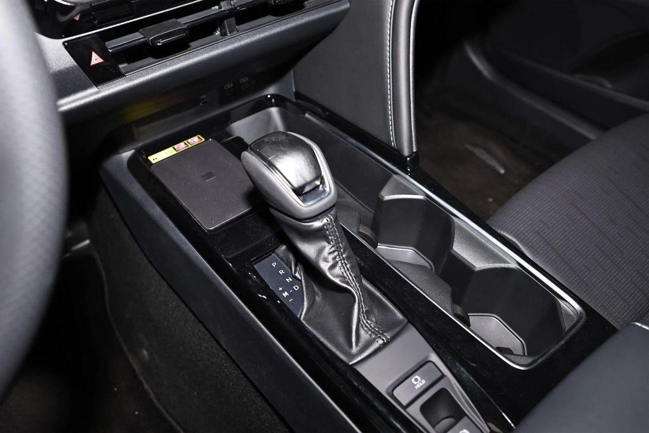 تويوتا كامري 2.0 G Premium Petrol Specs Export Price Can Be Register Locally