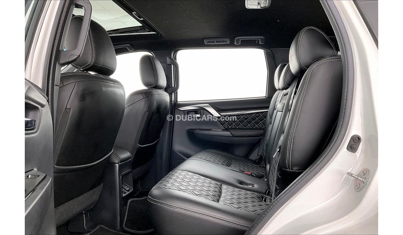 ميتسوبيشي مونتيرو Signature Edition