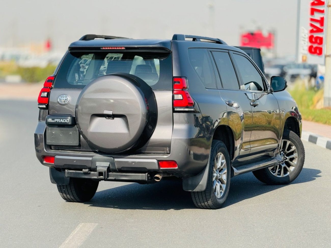 تويوتا برادو Toyota Land Cruiser prado full option RHD