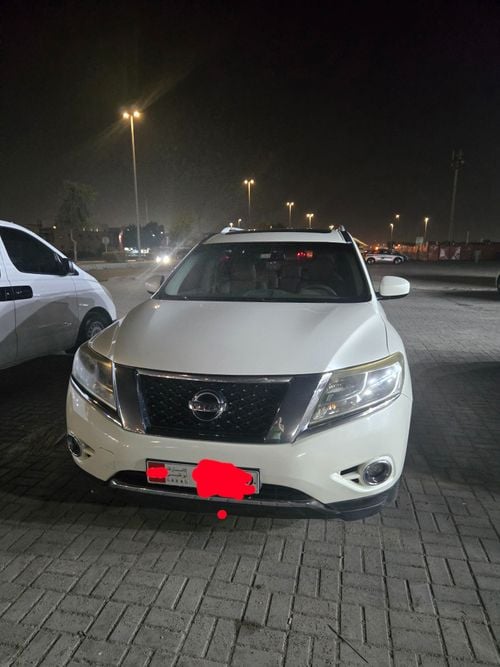 Nissan Pathfinder SV 3.5L (260 HP) 4WD