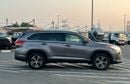 Toyota Highlander LE (NON GCC) 2019 Toyota Highlander 3.5L V6 - AWD 4x4 - Rear Camera - Leather seat 7 -