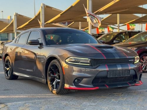 Dodge Charger R/T Mid 5.7L Dodge Charger R/T / 2019 / GCC / Free Accident/ V8