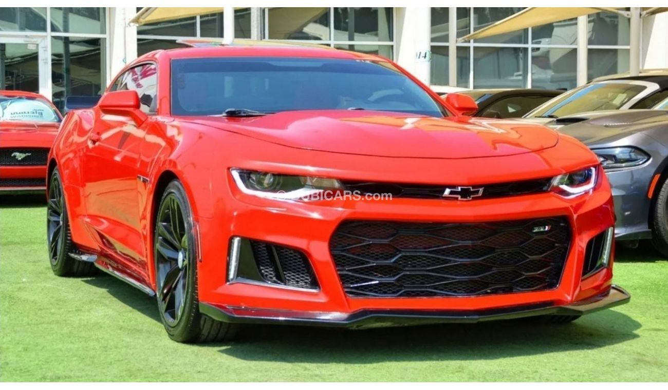 Chevrolet Camaro LT Camaro RS V6 3.6L 2018/SunRoof/Original AirBags/Excellent Condition