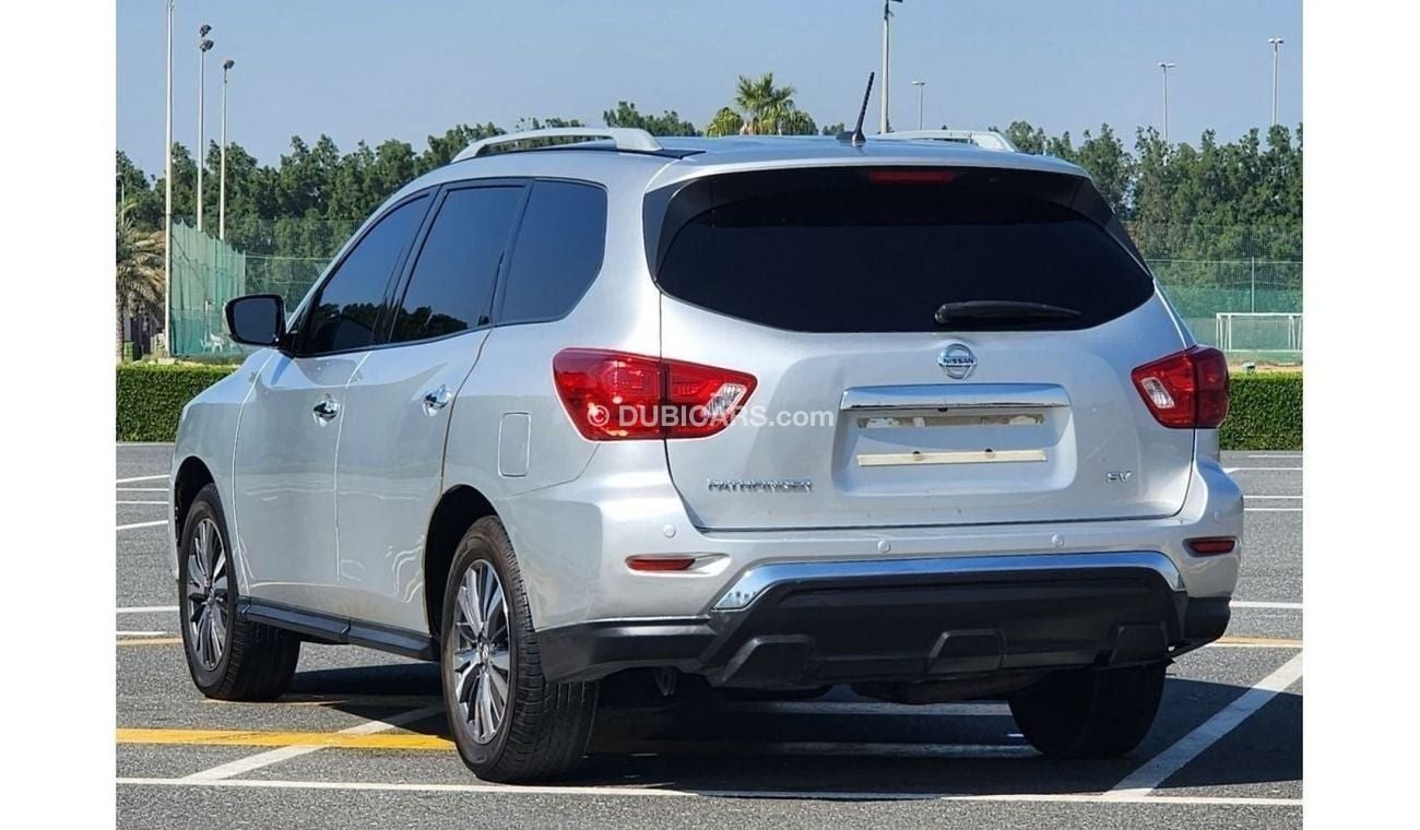 نيسان باثفايندر American