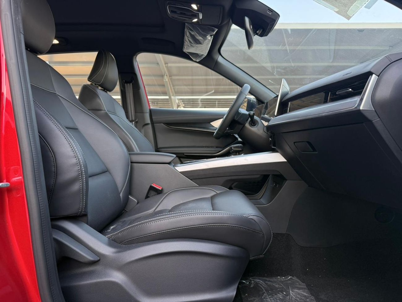 أم جي وان 1.5 LUX