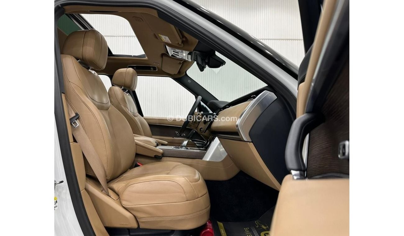 لاند روفر رينج روفر 2022 Rang Rover Vogue HSE V6, Warranty, Full Range Rover Service History, Full Options, Low Kms, GCC