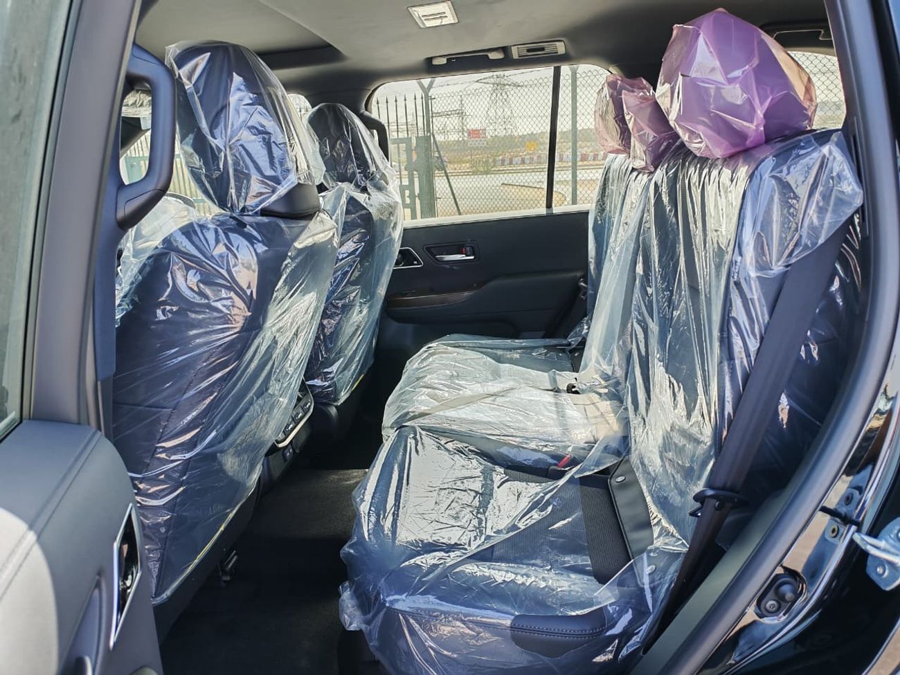 تويوتا لاند كروزر 2025 Toyota Land Cruiser LC300 VX (High-Option with Radar) 3.5L V6 Petrol A/T 4WD Export Only