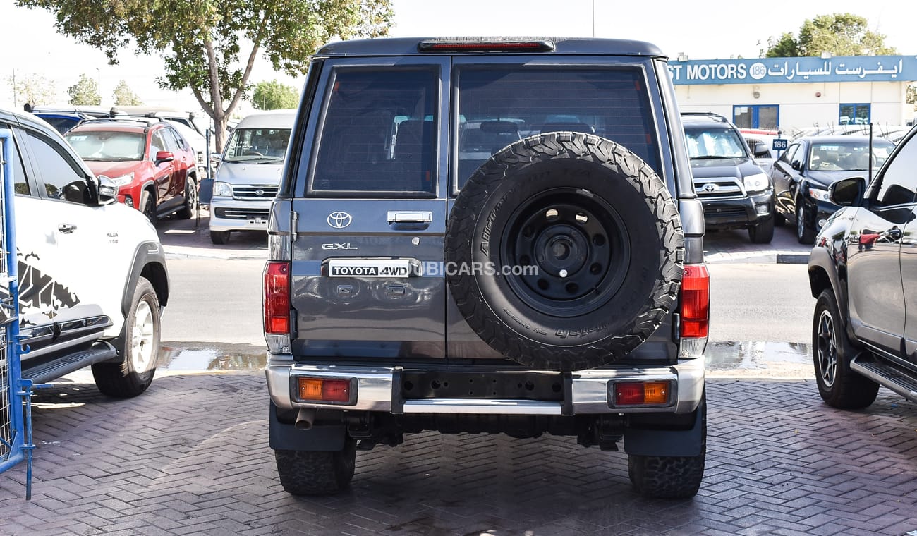 Toyota Land Cruiser 70 GXL V8 Diesel Right Hand