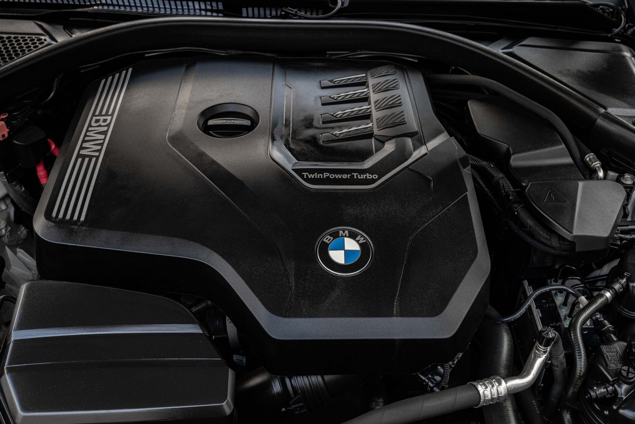 BMW 330i 330i M Sport | 2,742 P.M | 0% Downpayment | Low KMs! | Ramadan Offer!