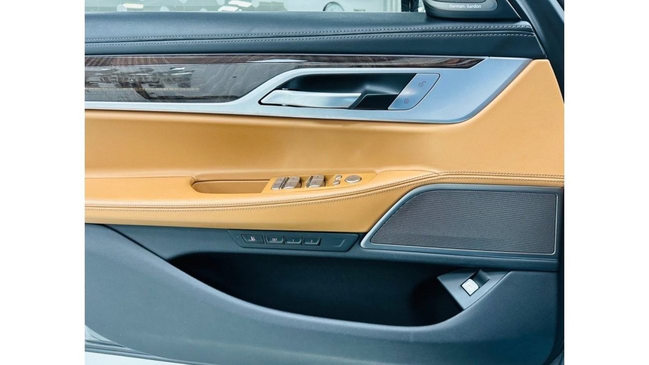 BMW 730Li Exclusive GCC .. M kit .. FSH .. Warranty .. Perfect Condition ..