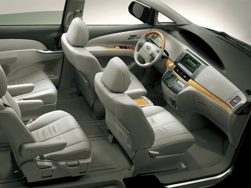 Toyota Previa interior - Seats