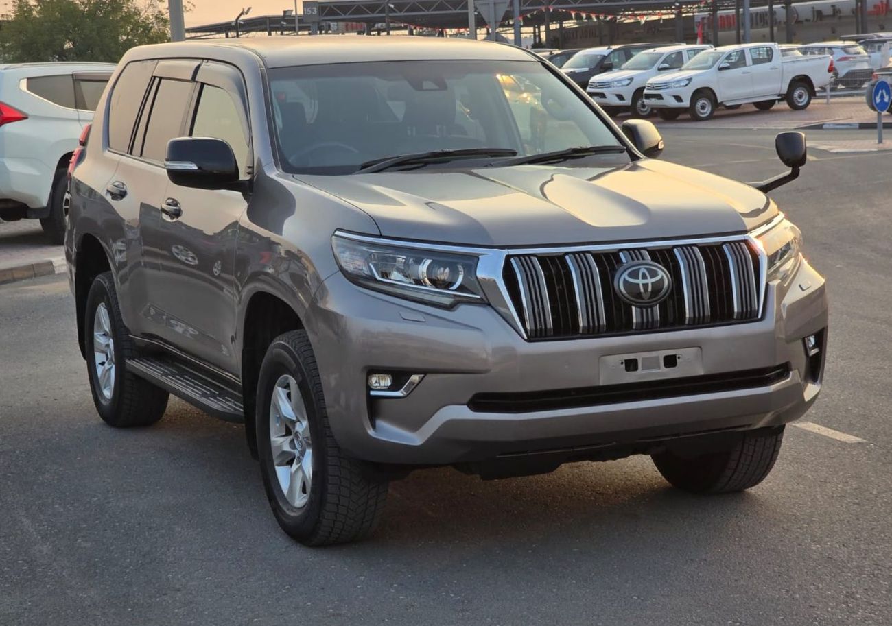 Toyota Prado Toyota prado 2019Model 2.8 Diesel Engine Colour Brown push start Transmission Automatic Interior.Bla