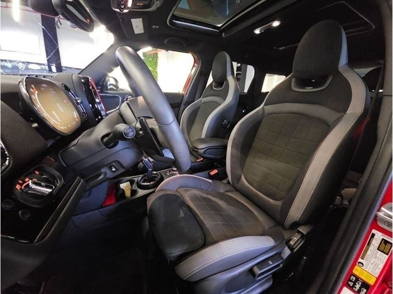 Mini John Cooper Works Countryman 2023 Mini John Cooper Works/Alcantara Seats/Mint condition