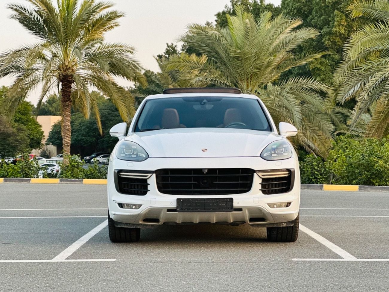 Porsche Cayenne PORSCHE CAYENNE GTS V8 MODEL 2016 FULL OPTION