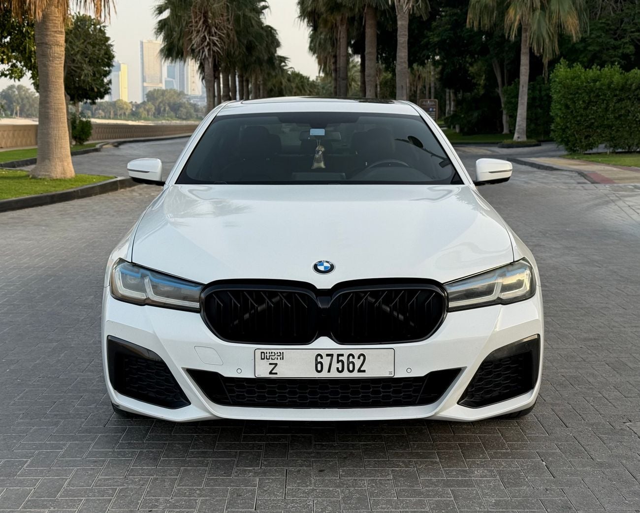 بي أم دبليو 530i