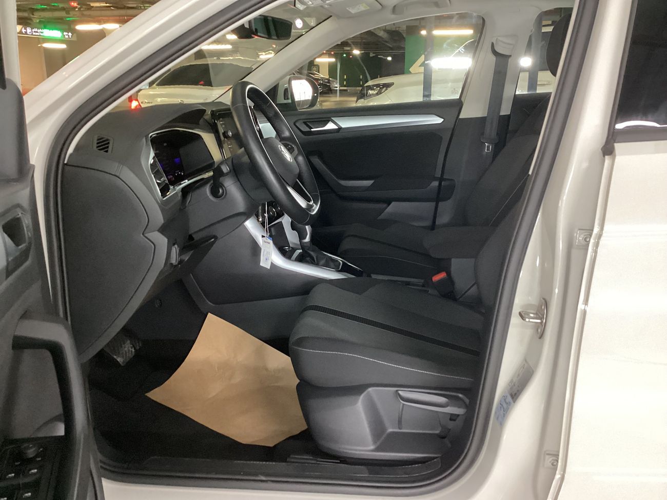 Volkswagen T ROC Life | Guaranteed Warranty | 0 Down Payment