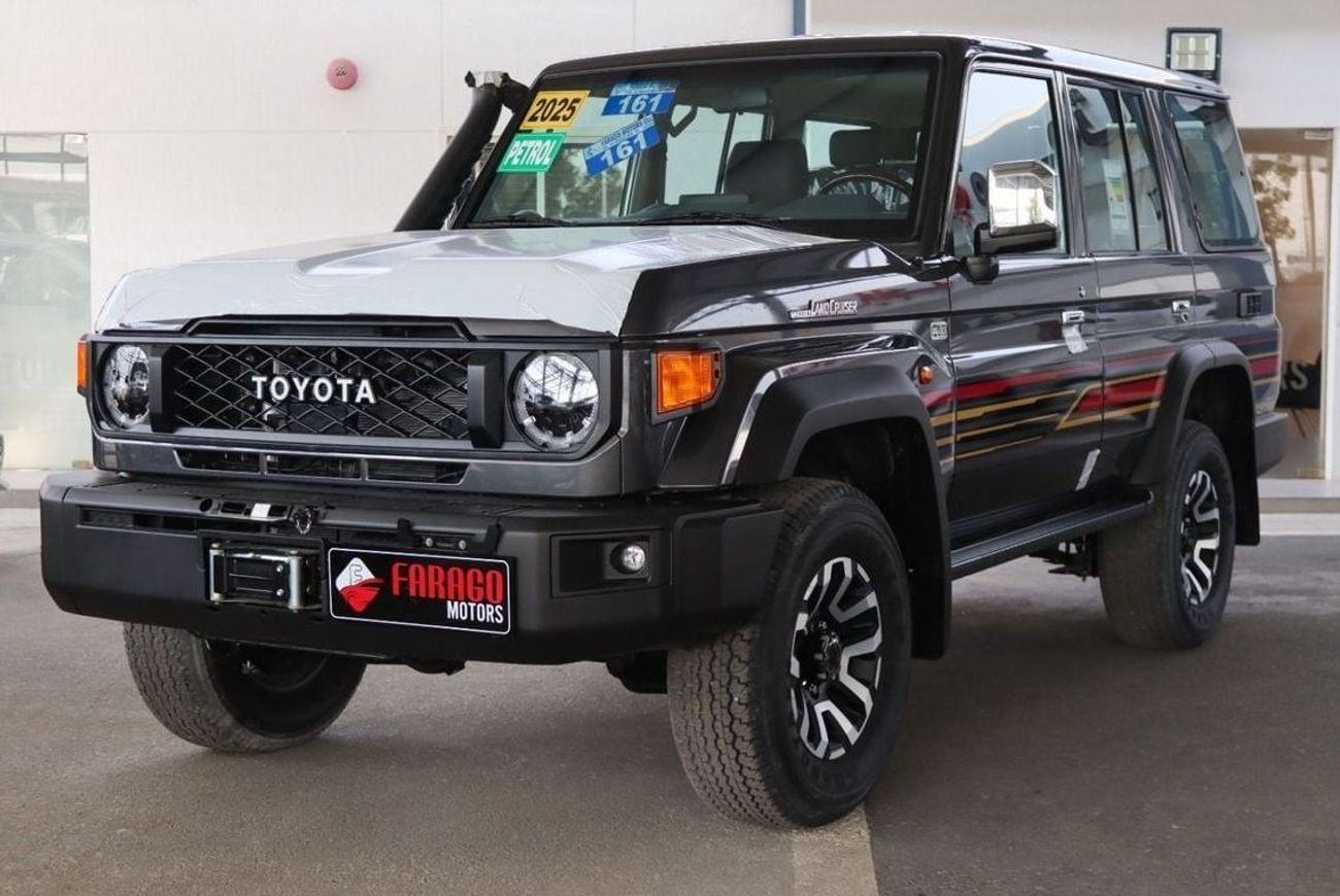 Toyota Land Cruiser 70 2025 TOYOTA LAND CRUISER GRJ 76 4.0 V6 AUTO - **التصدير فقط خارج الخليج**EXPORT ONLY** 40 ANNIVERSAR