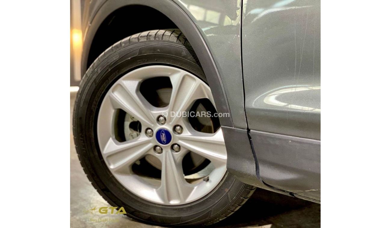 Ford Escape 2014 Ford Escape, Full Options, Warranty, Full Service History, GCC