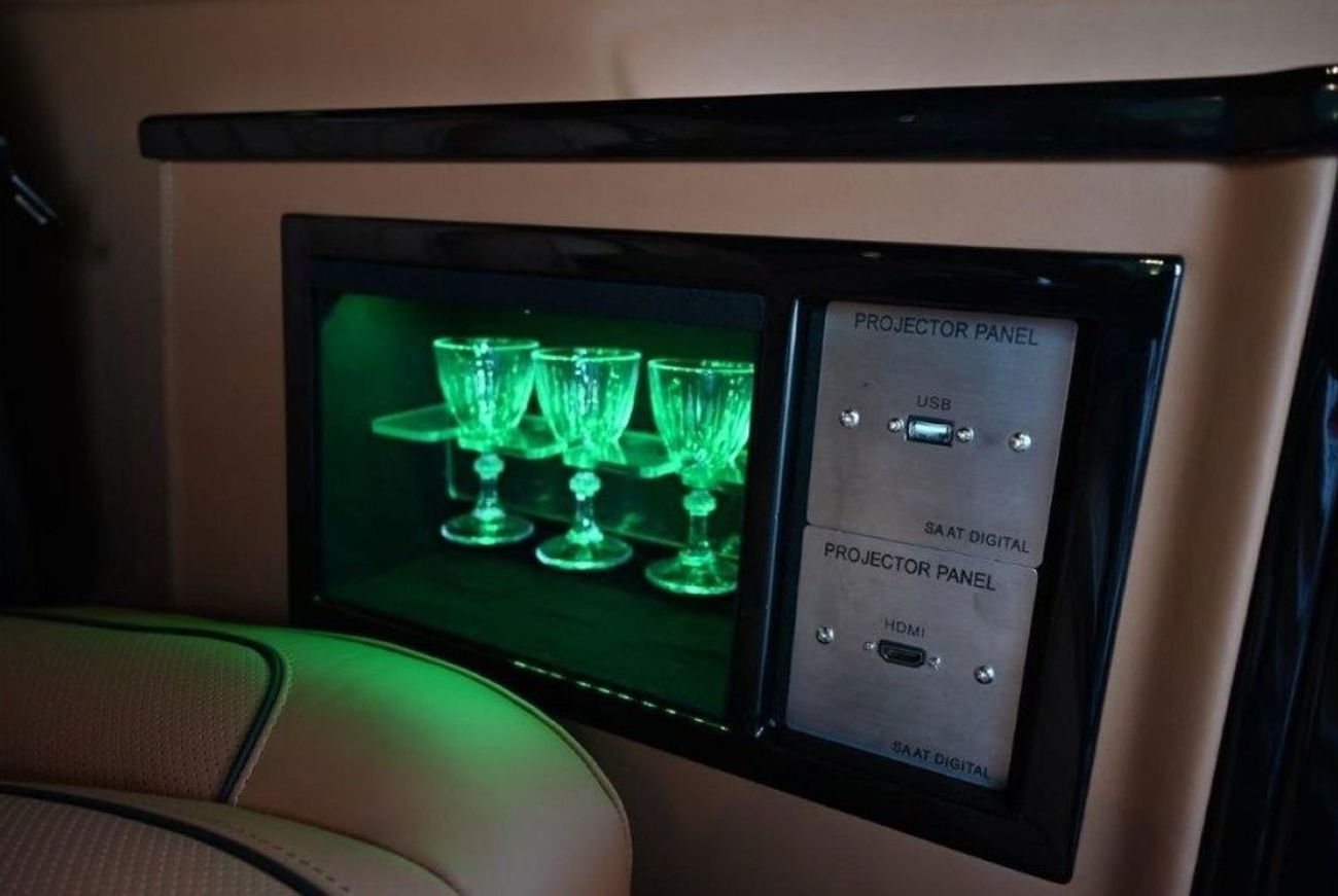 Mercedes-Benz V 300 MERCEDES BENZ VIP EDITION V300D 2.0L DIESEL 4-SEATER AUTOMATIC