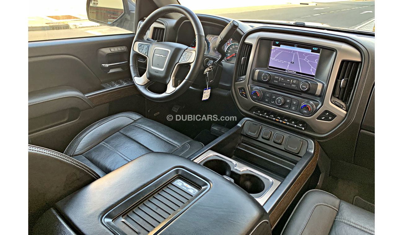 GMC Sierra DENALI - 2017 - 6.2L - V8 - EXCELLENT CONDITION - AGENCY MAINTAINED - WARRANTY