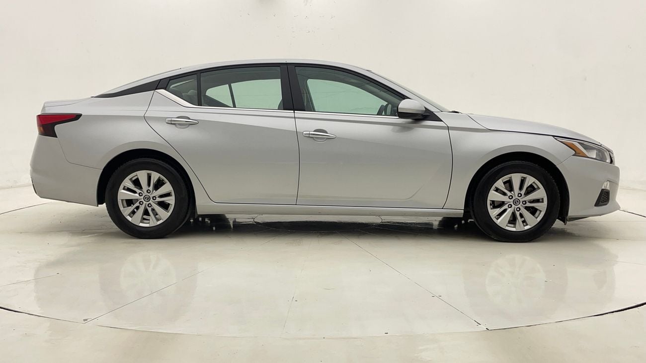 نيسان ألتيما S 2.5 | بدون دفعة مقدمة | اختبار القيادة في المنزل