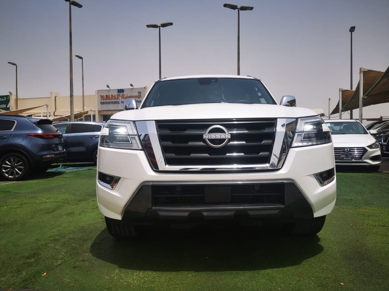 Nissan Armada Platinum