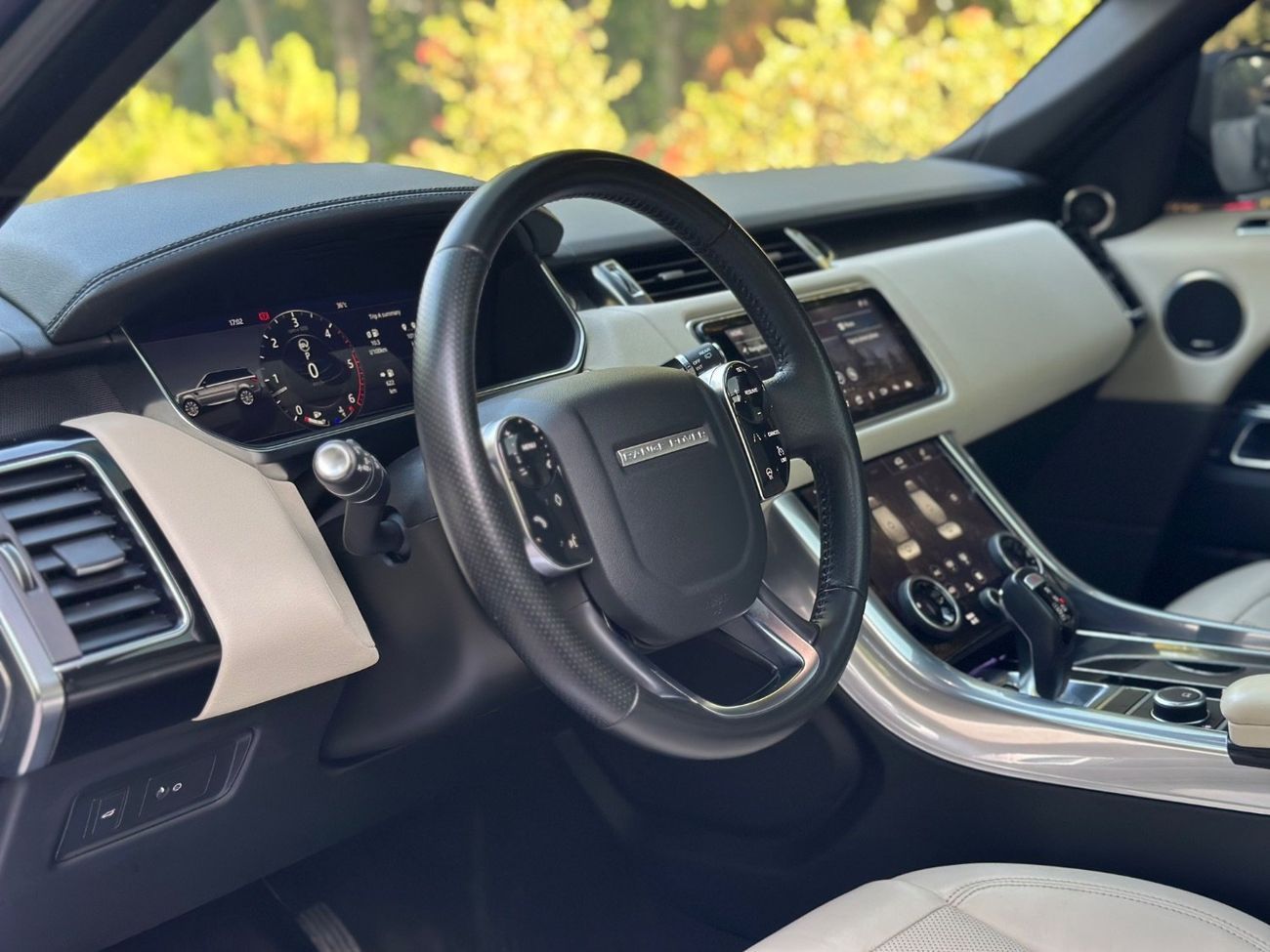 لاند روفر رينج روفر سبورت 2020 SV HSE | Diesel | Full Option | 53,000 KM | Navy Blue | Perfect Condition