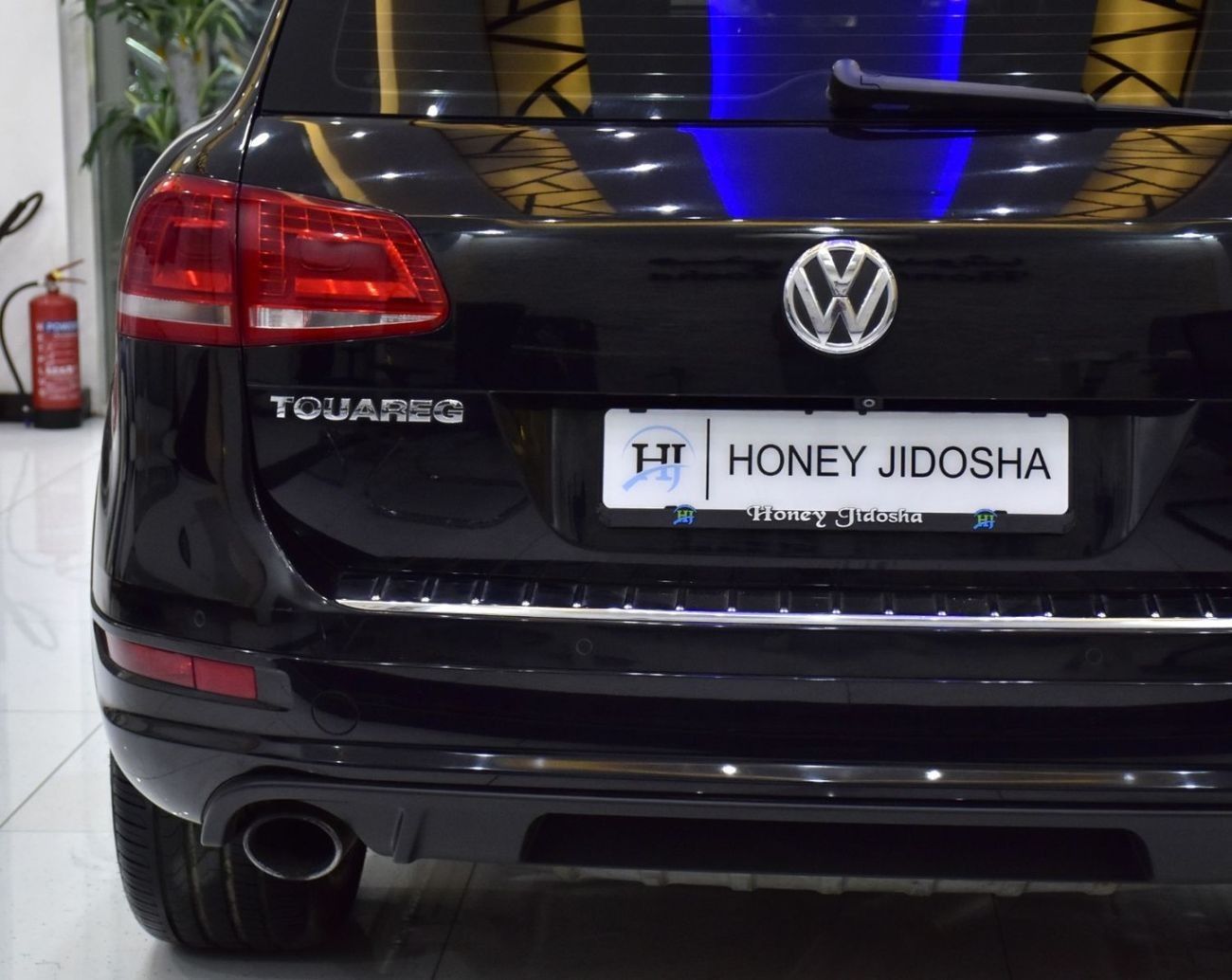 Volkswagen Touareg EXCELLENT DEAL for our Volkswagen Touareg ( 2015 Model ) in Black Color GCC Specs