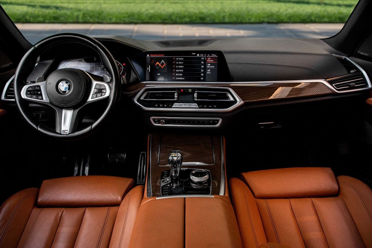 BMW X5 40i M-KIT | 3,407 P.M  | 0% Downpayment | Full Agency History!