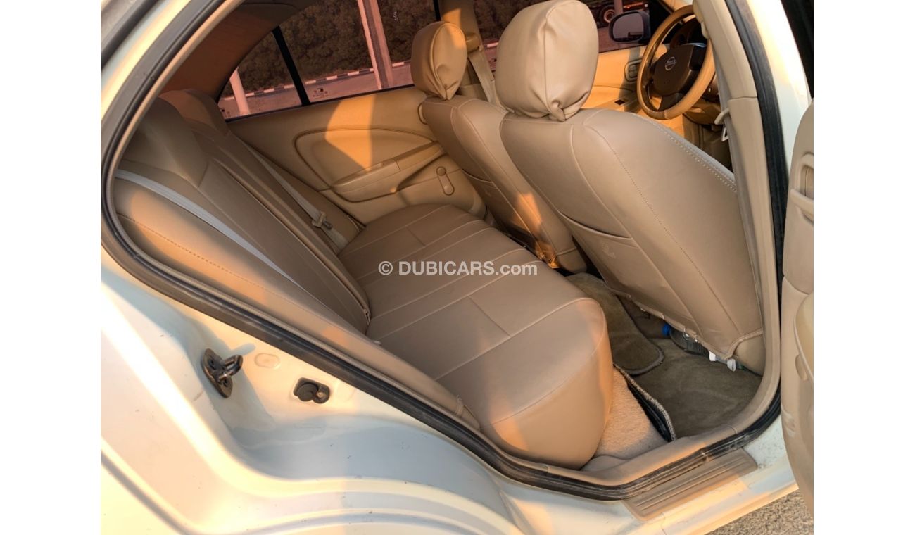 Nissan Sunny Nissan sunny   model 2012  gcc very celen car km 202,811   price 10,000 m/00971545994592