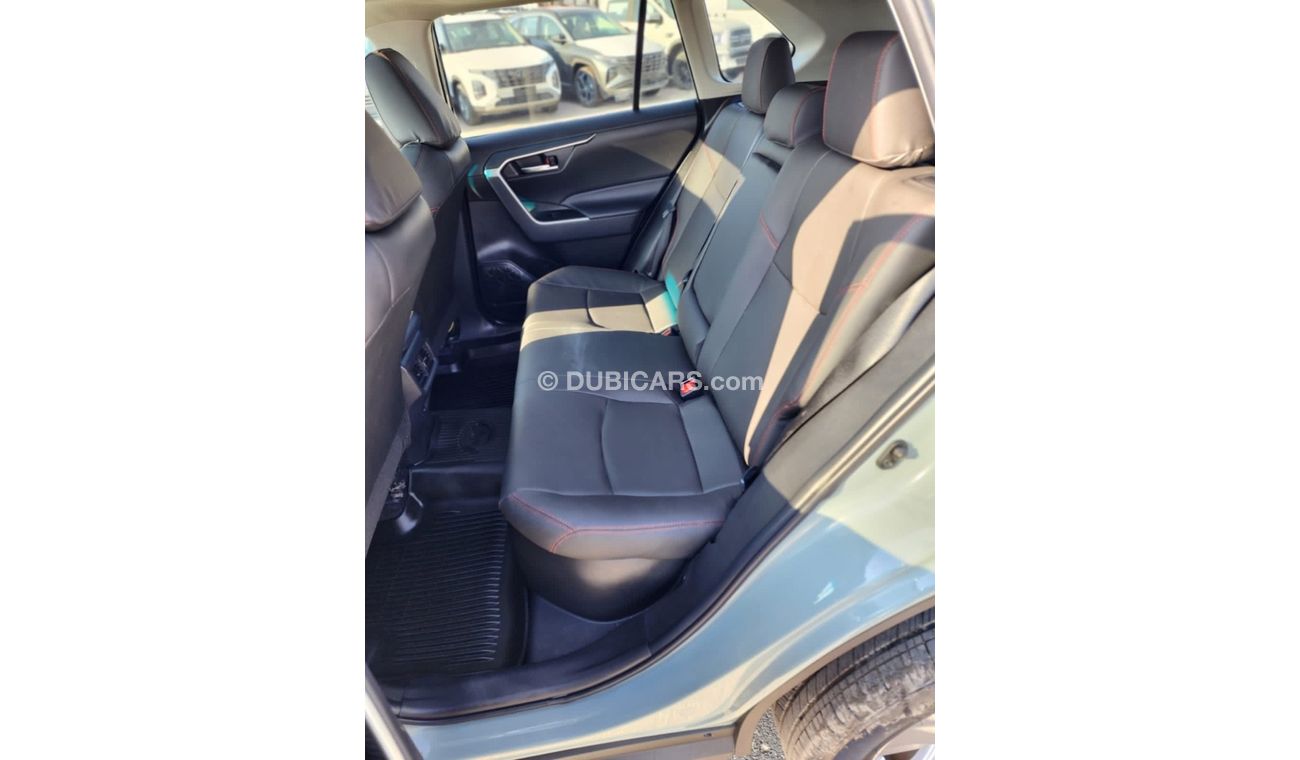 Toyota RAV4 TOYOTA RAV4 XLE FULL OPTIONS HYBRID 2022 MODEL