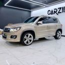 Volkswagen Tiguan R-Line 2.0L Volkswagen Tiguan R-Line 2013 | GCC Specs | Excellent Condition | Affordable Compact SUV