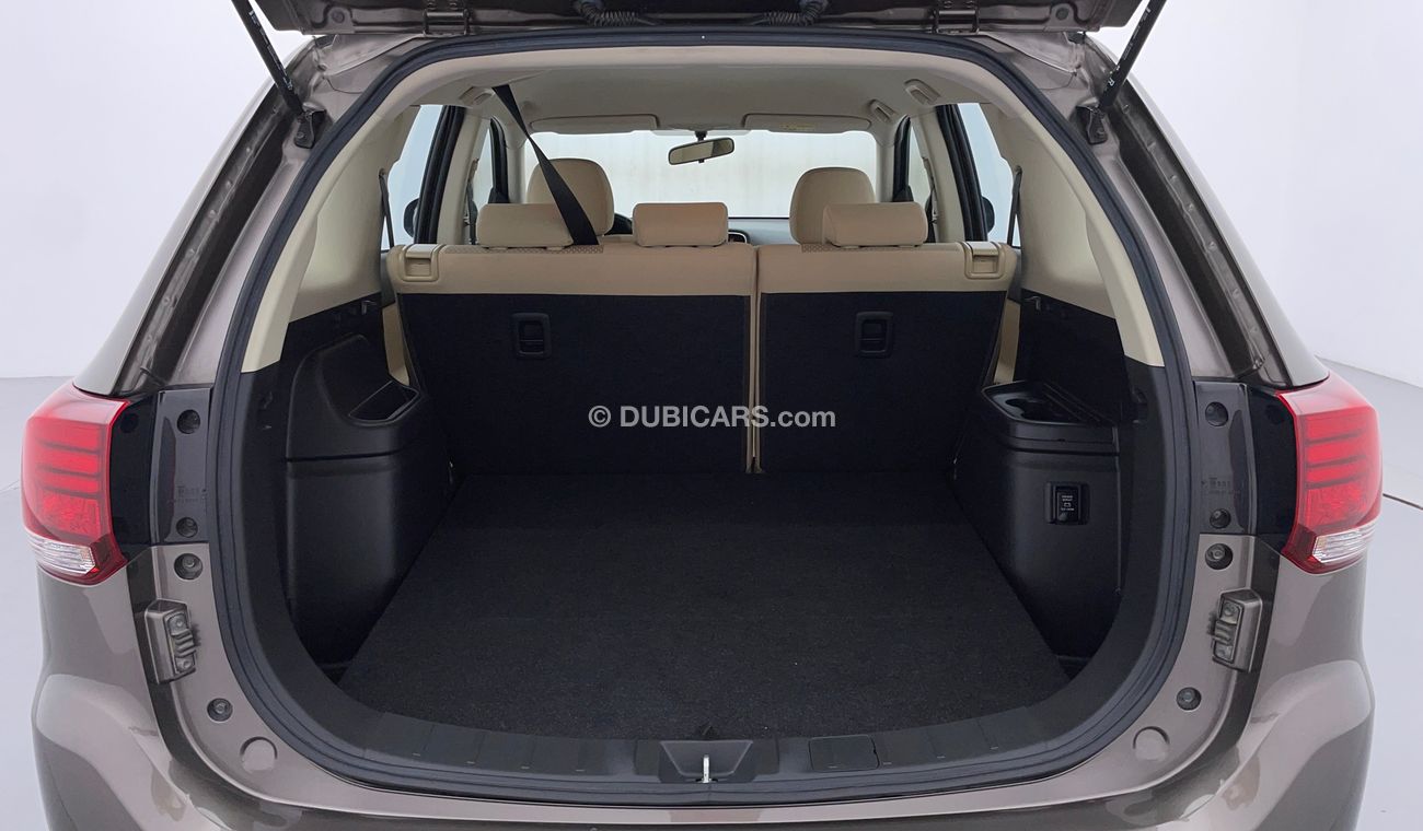 Mitsubishi Outlander GLX BASIC 2.4 | Zero Down Payment | Free Home Test Drive