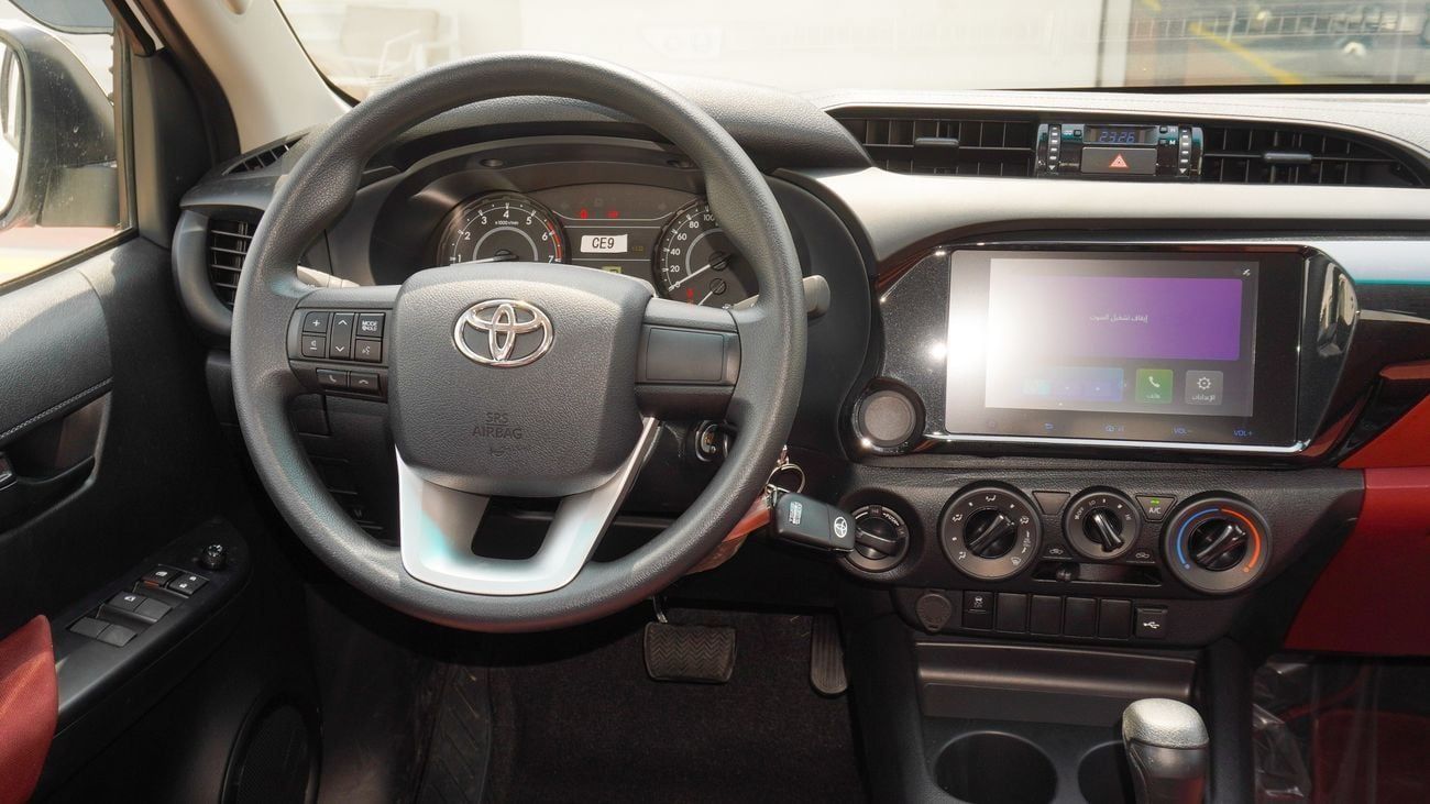 Toyota Hilux SGLX 2.7L PETROL 4WD A/T BASIC 2025