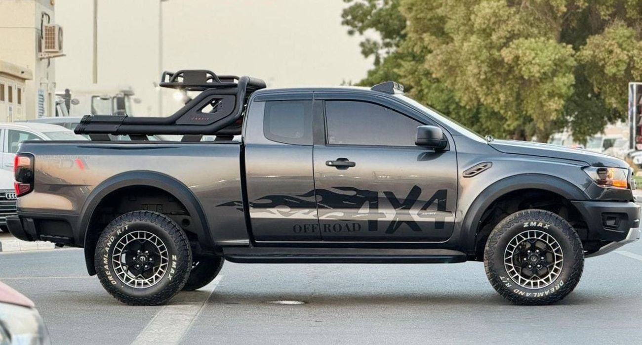 Ford Ranger RAPTOR BODY KIT INSTALLED | SMART CAB | 3.2L DIESEL | AUTOMATIC TRANSMISSION | LEATHER SEATS |
