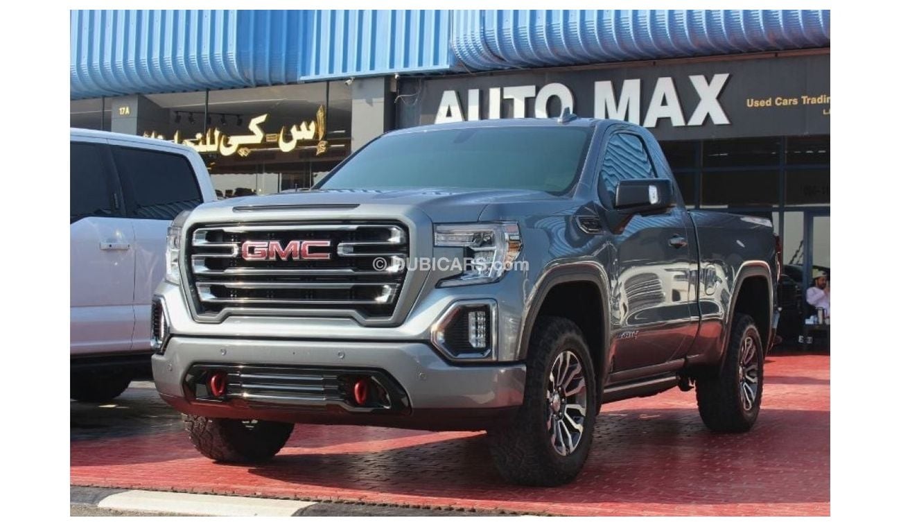 Used GMC Sierra AT4 2021 for sale in Dubai 698885